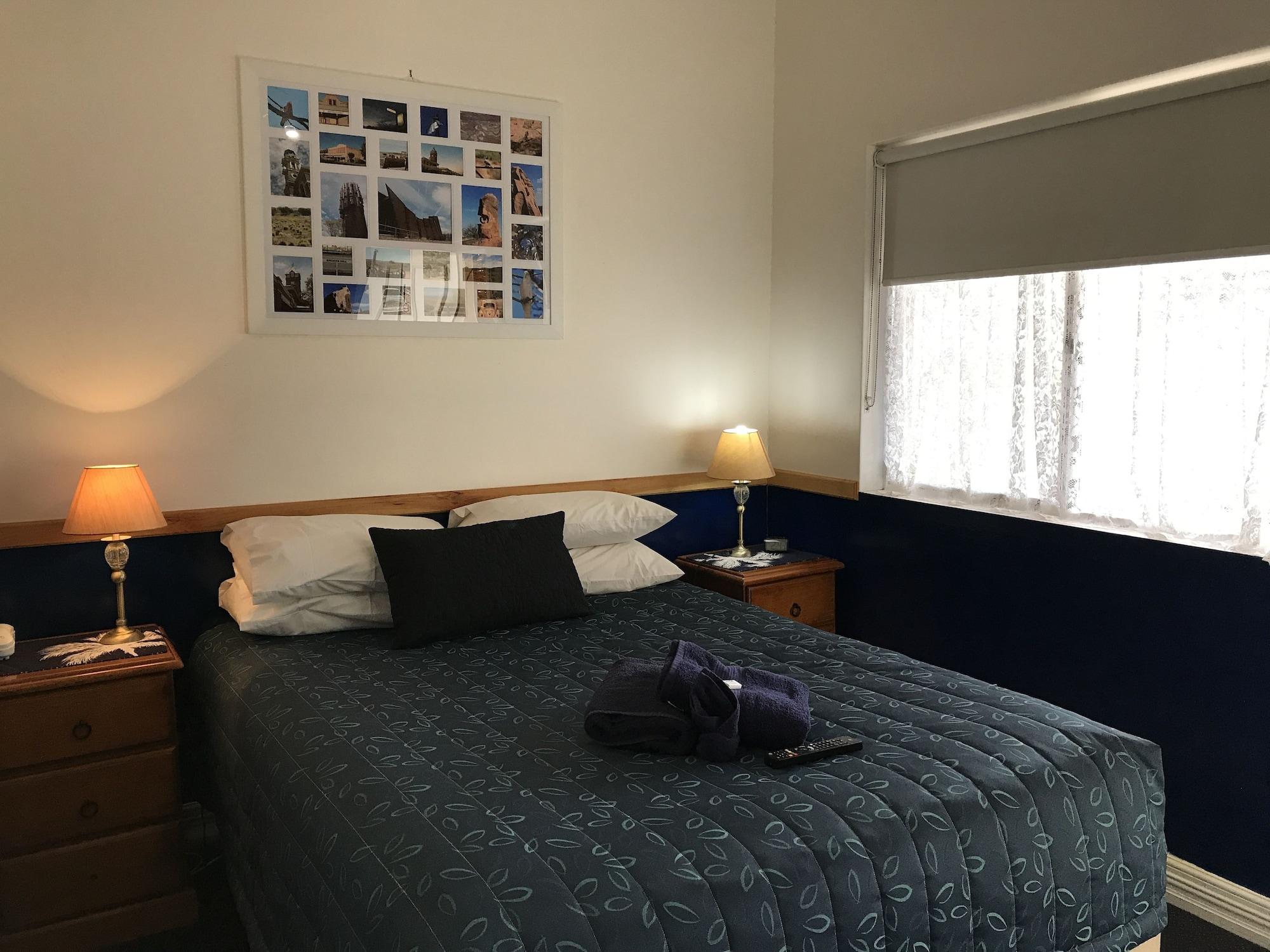The Lodge Outback Motel Broken Hill Exterior foto